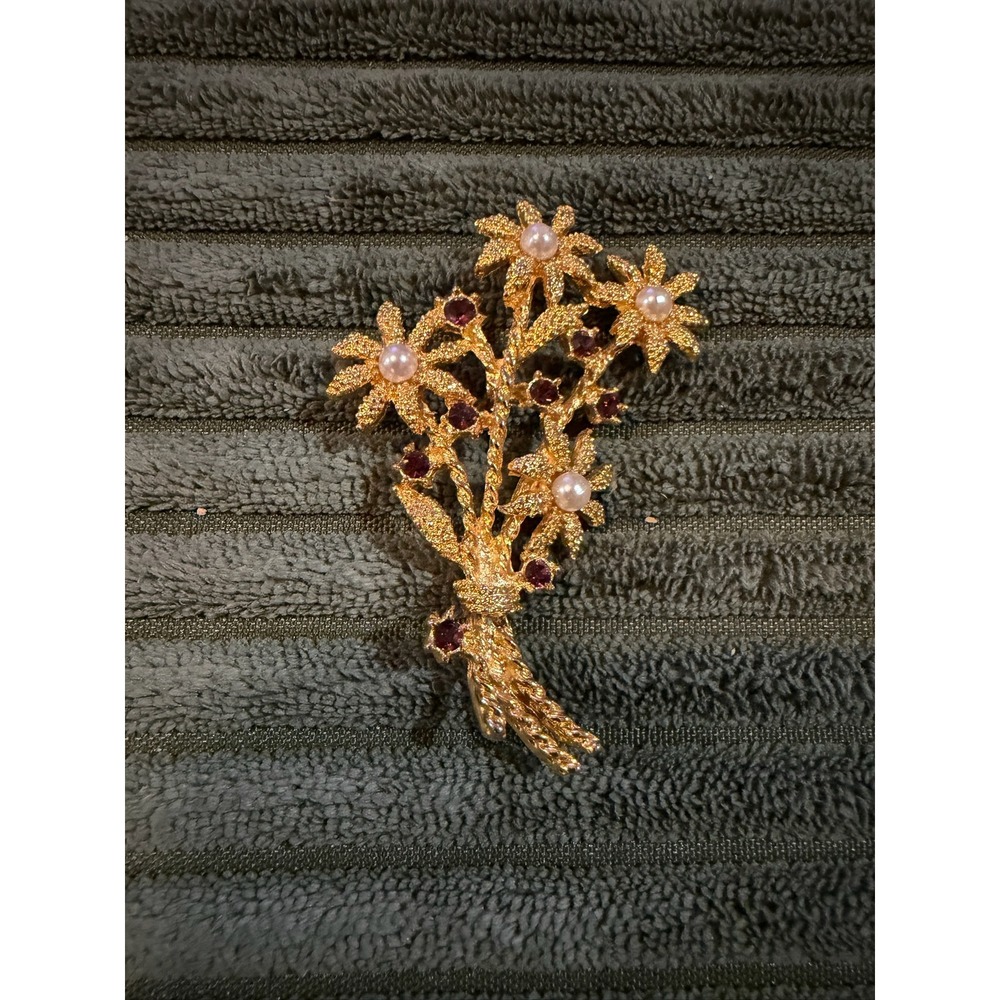 Vintage Gold Tone Bouquet Brooch with Faux Pearls and Garnet‎ Color Stones